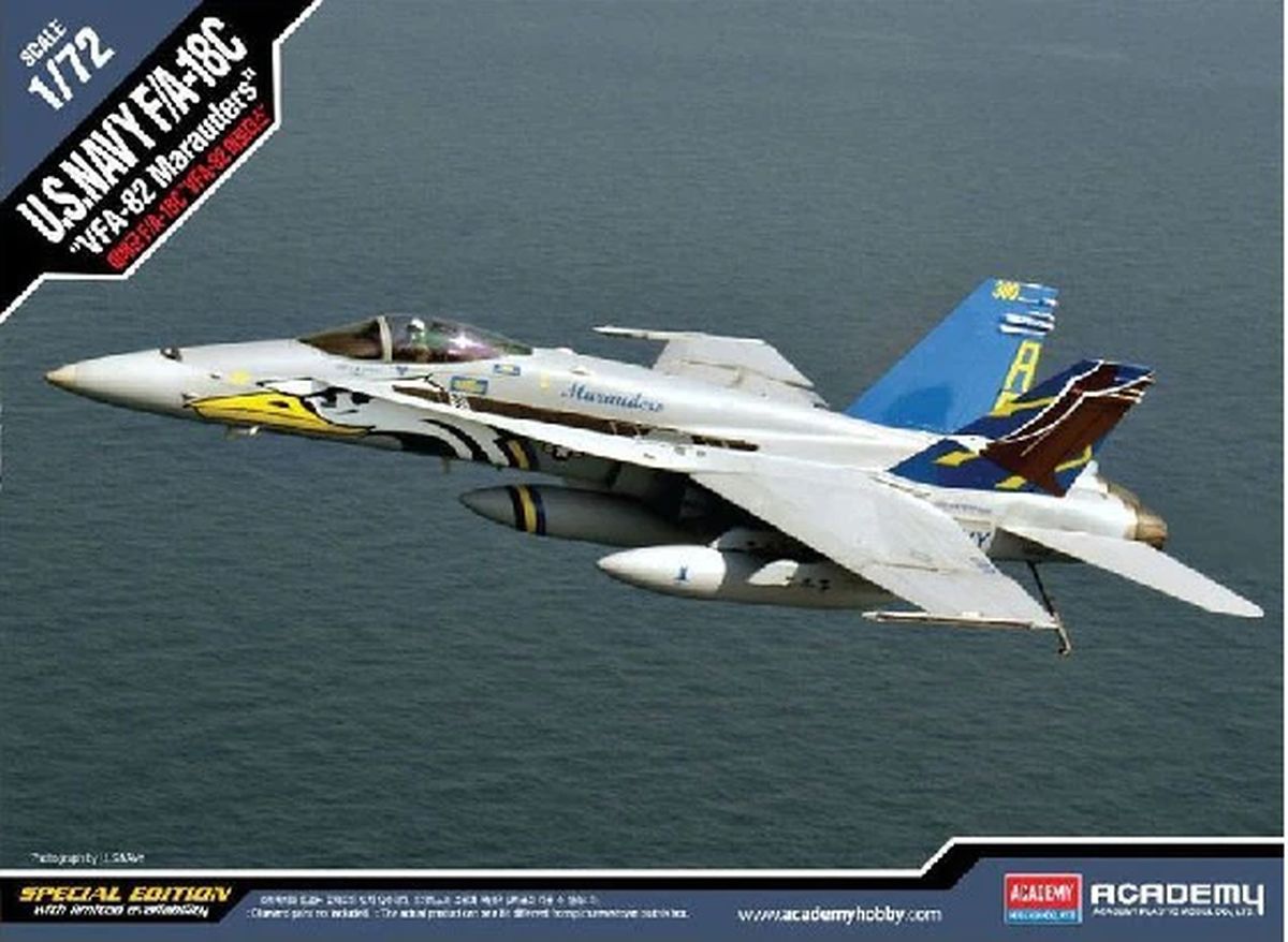 Academy Model 12534 F/A-18C U.S. Navy VFA-82 Maraders