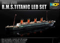 Academy Model 14220  R.M.S. Titanic with LED Set