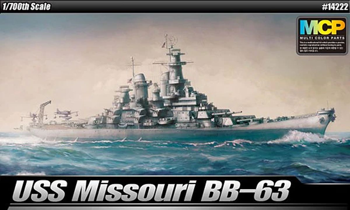 Academy Model 14222  USS Missouri BB-63 MCP