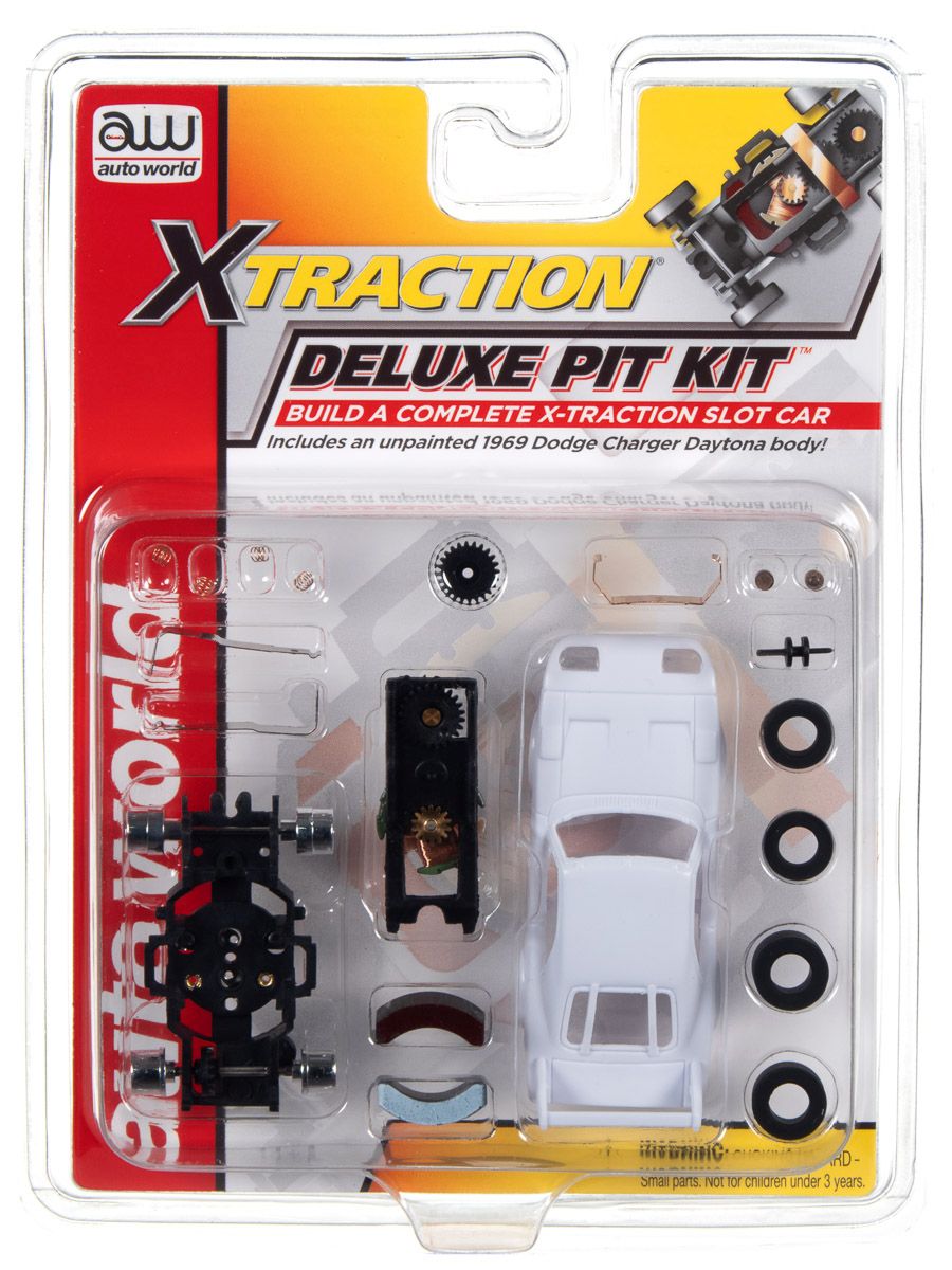 Auto World XTraction Deluxe Pit Kit (w/1969 Dodge Daytona Body) Part TRX110