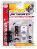 Auto World HO SLOT CAR XTraction Deluxe Pit Kit (2004 Chevrolet Corvette C5-R) Part TRX124