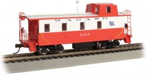 Bachmann Train 14002 HO Off-Set Cupola Caboose Wabash #2824