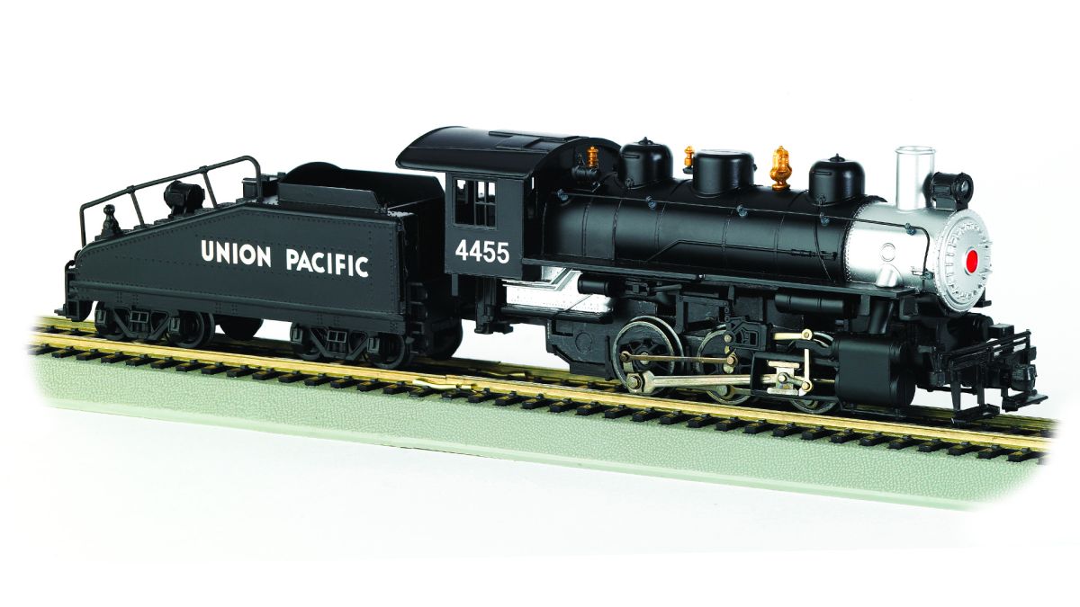 Bachmann Train 50623 HO 0-6-0 Steam Loco w/Slope Tender UP #4455 w/Smoke
