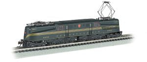 Bachmann Train 65353 N GG-1 PRR #4935 Black Jack/grn 5-stripe/DCC Sound