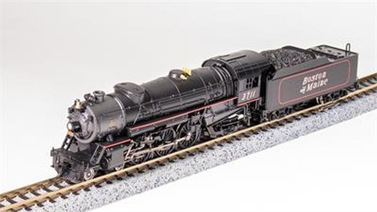Broadway Limited Train 6922 N P4 Hvy.Pacific 4-6-2 Steam Loco B&M #3711/Speed Lettering