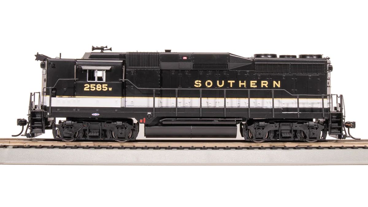 Broadway Limited Train 7579 HO P4 GP30 Diesel SOU #2588/Tuxedo DC/DCC Sound
