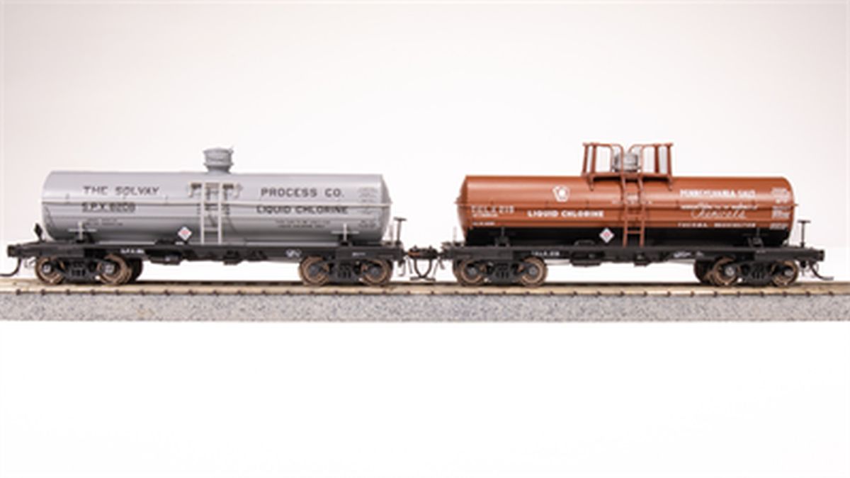 Broadway Limited Train 7665 HO 6000g Tank Car 2pk Penn Salt/Solvay Process