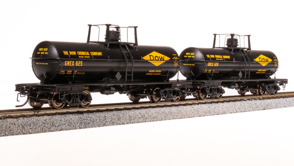 Broadway Limited Train 7673 HO 6000g Tank Car 2pk Dow Chemical