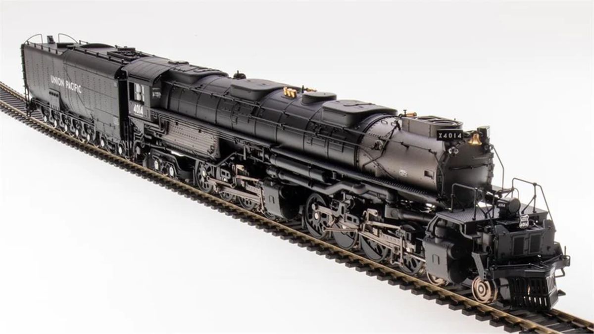 Broadway Limited Train 8357 HO P4 UP Big Boy #4014 Steam Loco/Big Boy Tour DC/DCC Smoke