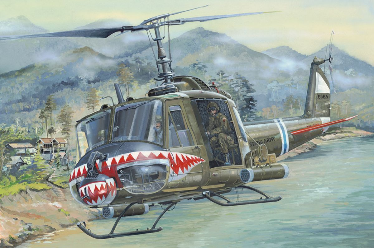 Hobby Boss Model Company 81806  UH-1 HUEY B
