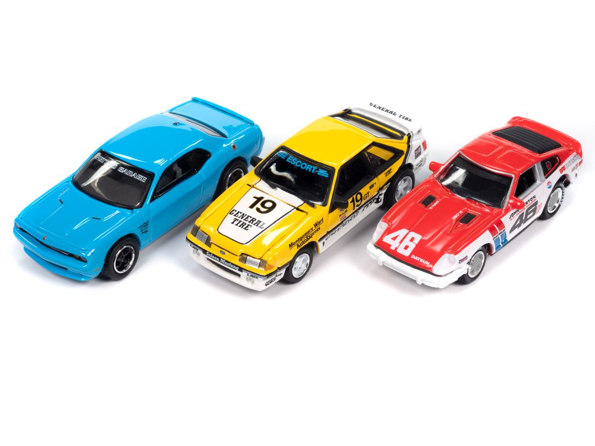 Johnny Lightning JLCT014 VERSION A