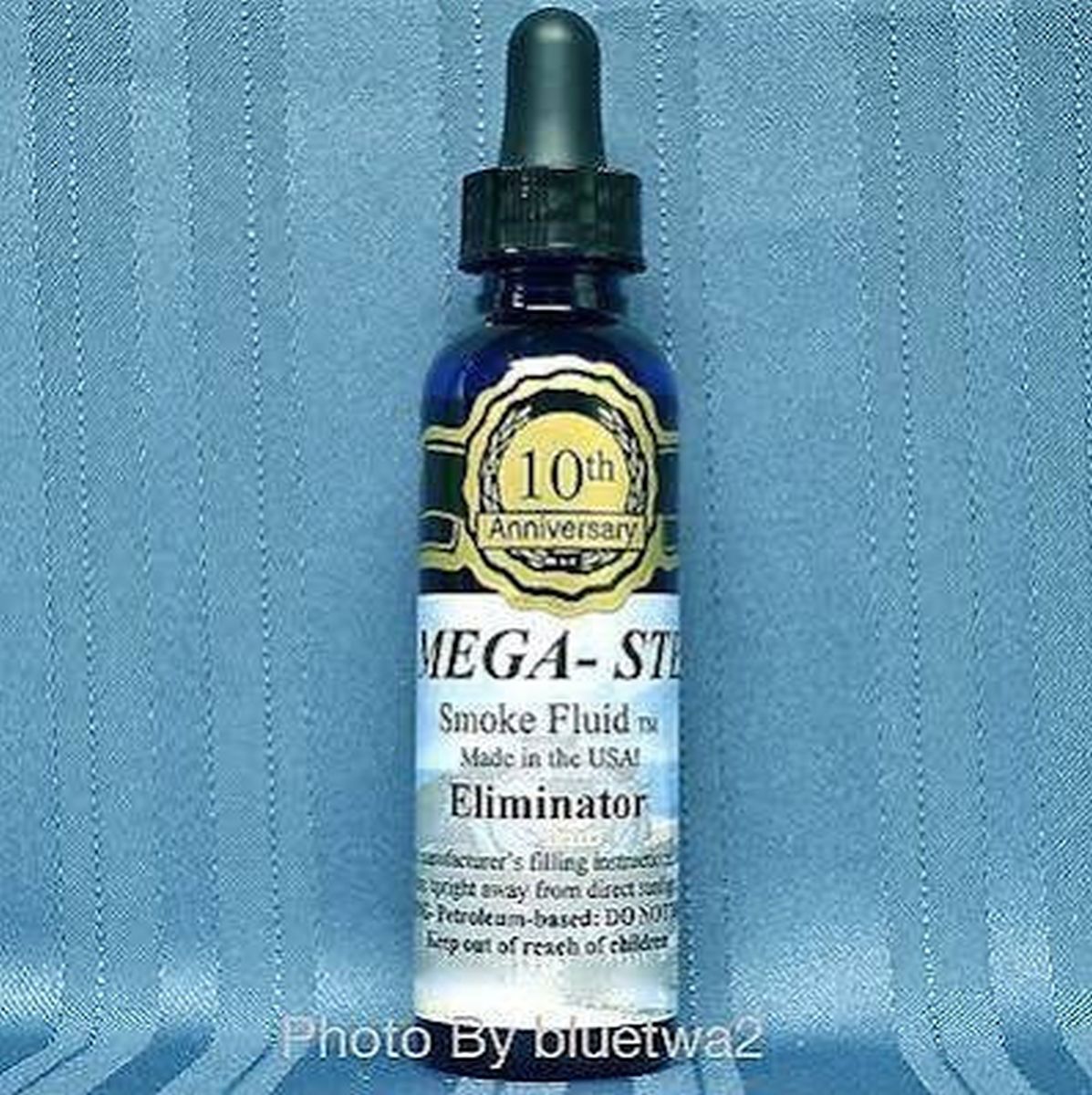 JT Smoke Fluid 99 Eliminator removes bad smell from smoke unit
