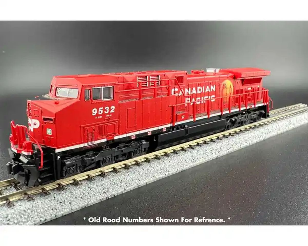 Kato USA Model Train 1767218DCC N AC4400CW Diesel CP #9817 w/DCC