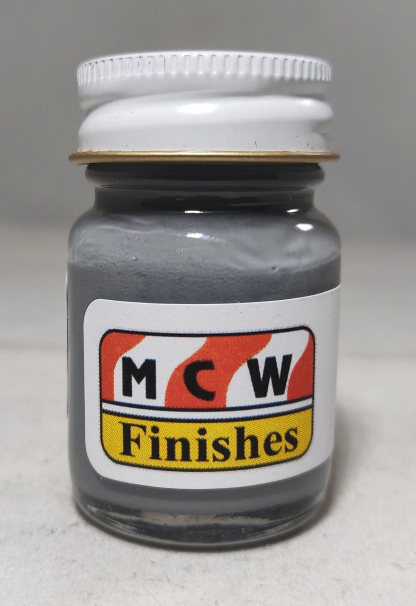 MCW MCW1004E Enamel Primer Gray (2737)