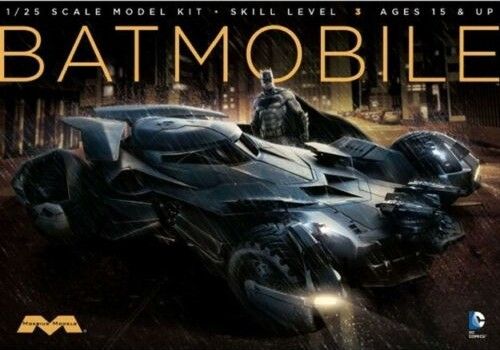 Moebius Model 964 BvS:DoJ Batmobile