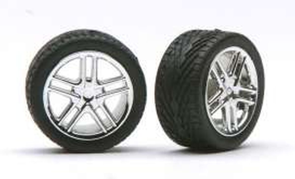Pegasus Model 1242 ALLANTES RIMS W/TIRES CHROME