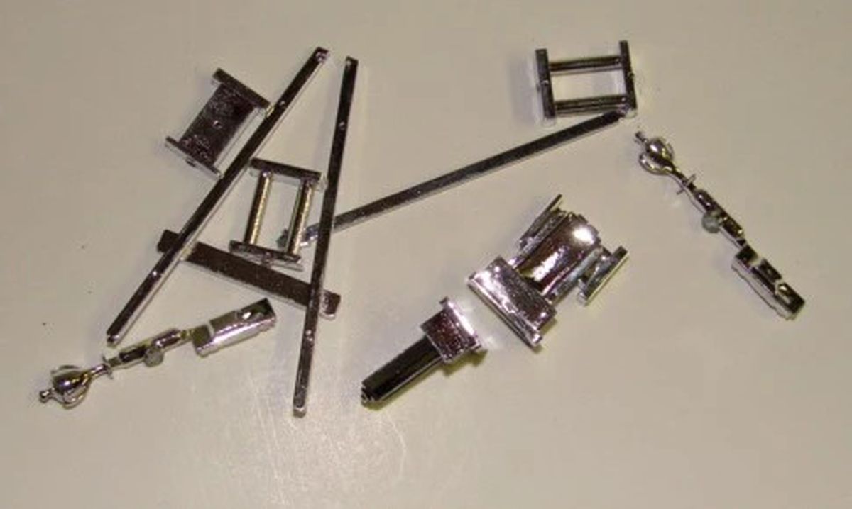 Pegasus Model 2405 SHOW PIECES TROPHY SET CHROME