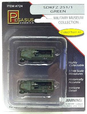 Pegasus Model 724 Sd.Kfz.251/1 Green Camo (2)