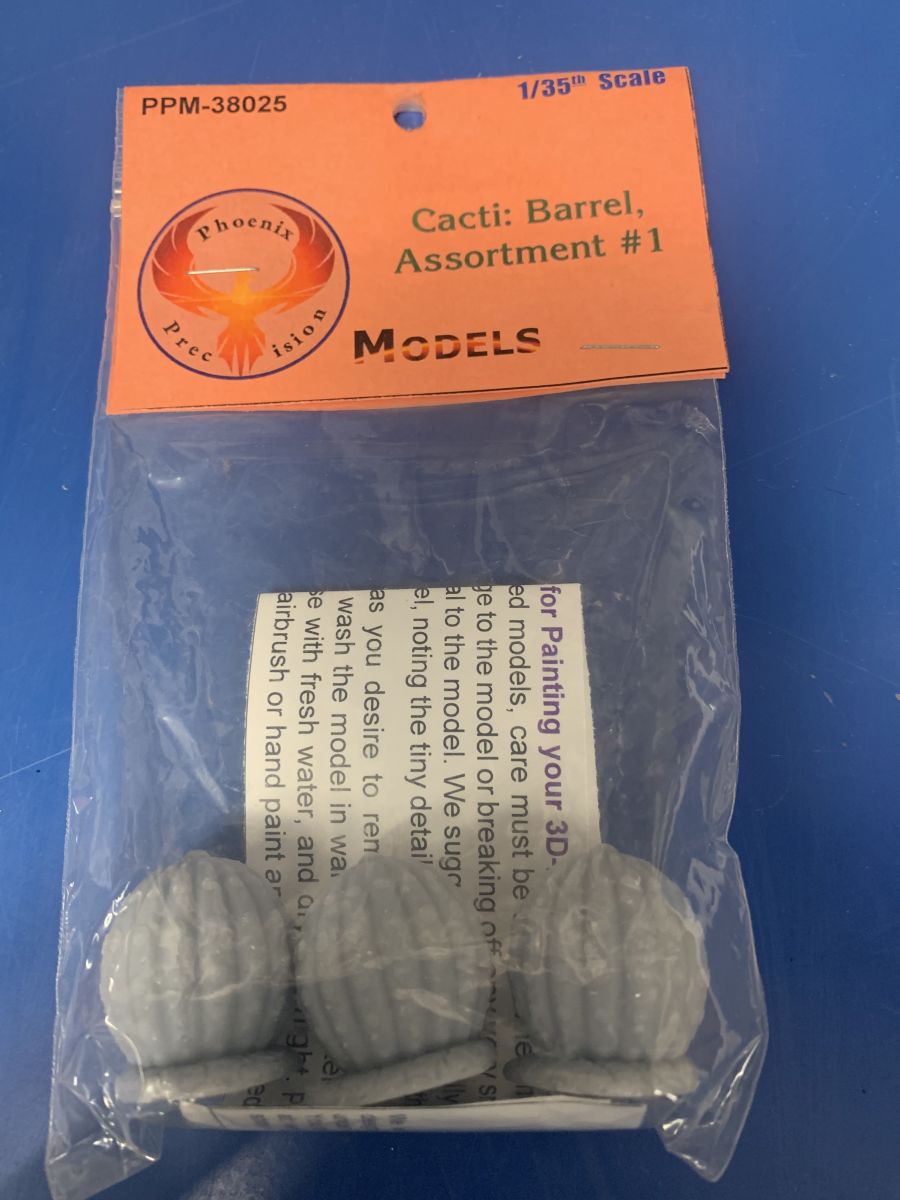 Phoenix Precision Models PPM38025 1/35 Barrel Cacti-Large (4)
