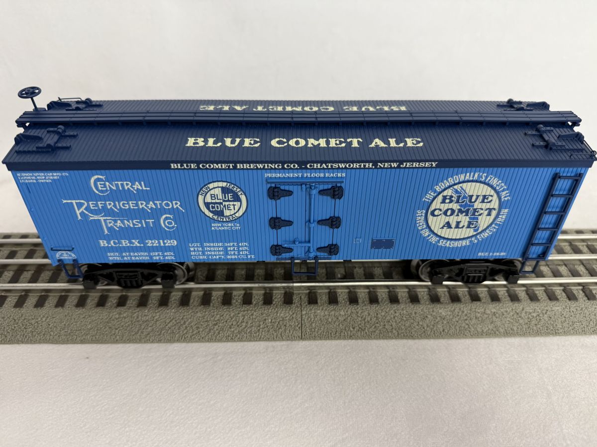 Ready Made Trains RMT 861261 O Woodside Reefer Blue Comet Beer #22129