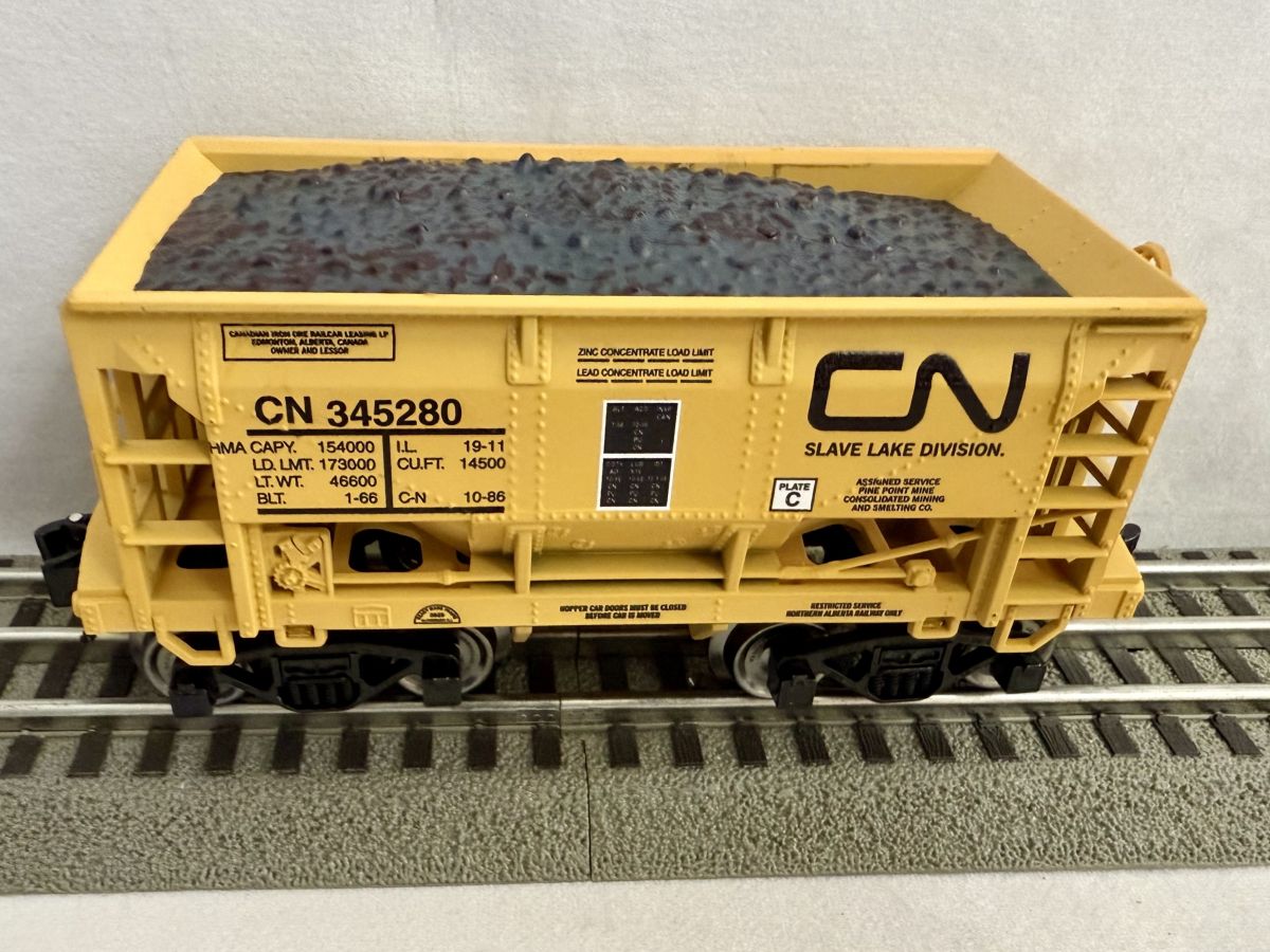 Ready Made Trains RMT 96788 O Ore Car CN