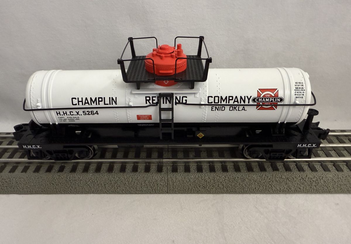 Ready Made Trains RMT 9689937 O Tank Car Champlin Oil