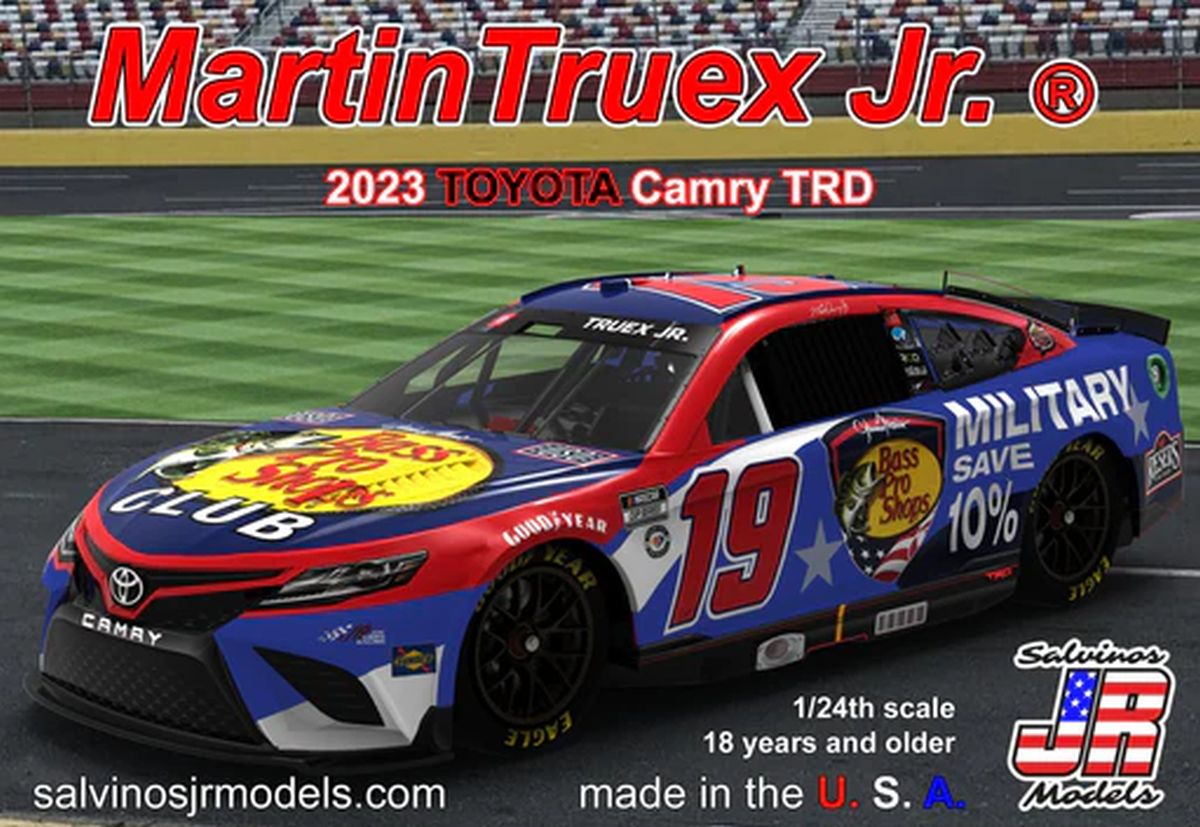 Salvino Jr. Model Company 31253 Joe Gibbs Racing Martin Truex Jr 2023 Toyota Camry Patriotic