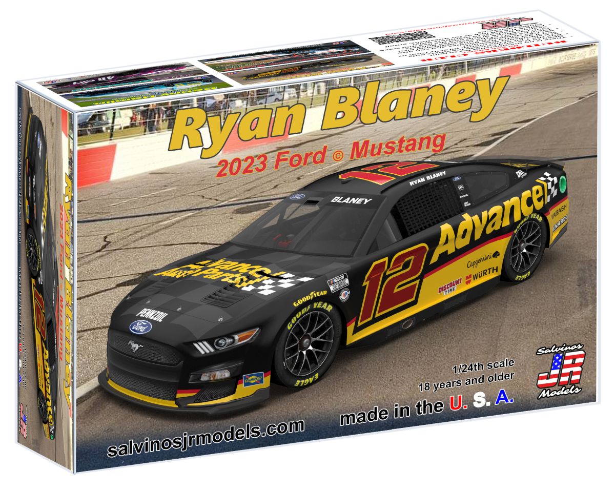 Salvino Jr. Model Company 42235 Team Penske 2023 Ryan Blaney Ford Mustang Advance Auto