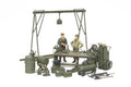 Tamiya TAM25106 WWII US Field Maintenance Yard (w/2 Figures)