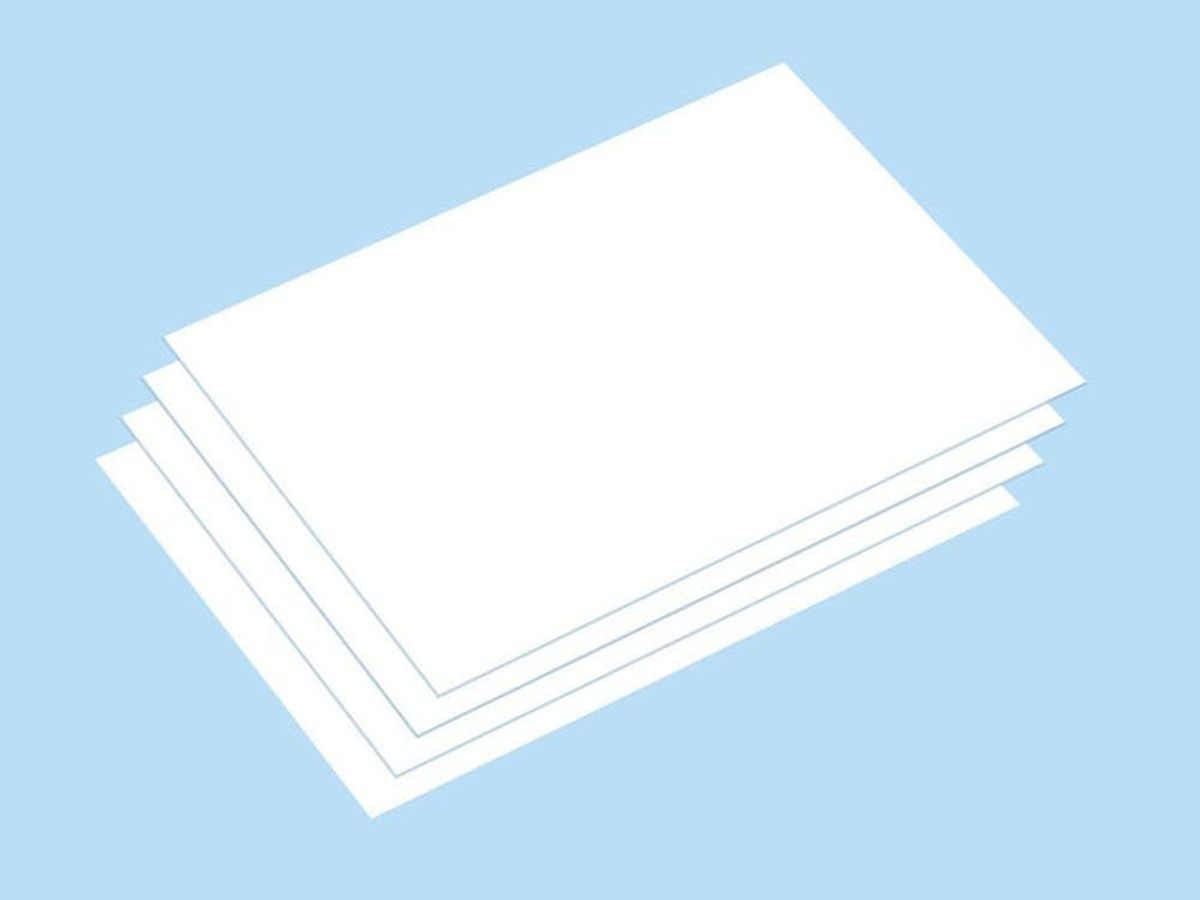 Tamiya 69948 Pla-Paper 0.05mm B4 Size (4pcs.)