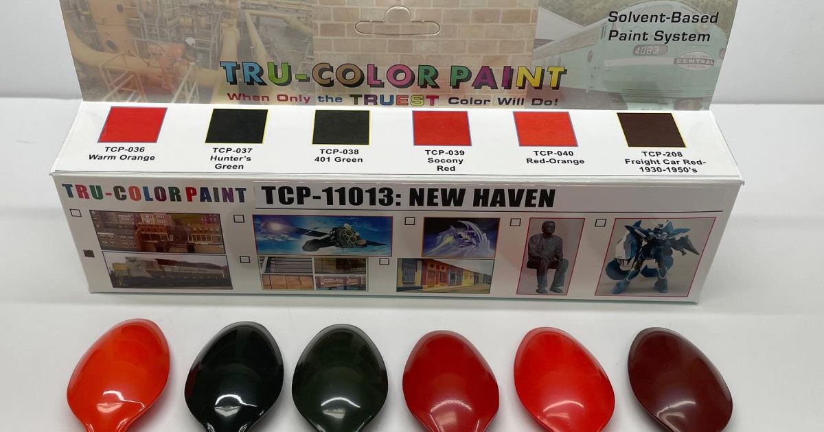 Tru-Color Paint 11013 NH Paint Set