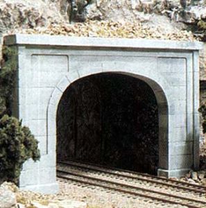 Woodland Scenics 1256 HO Double Concrete Portal