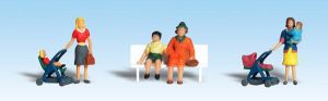Woodland Scenics 1832 HO Moms & Kids