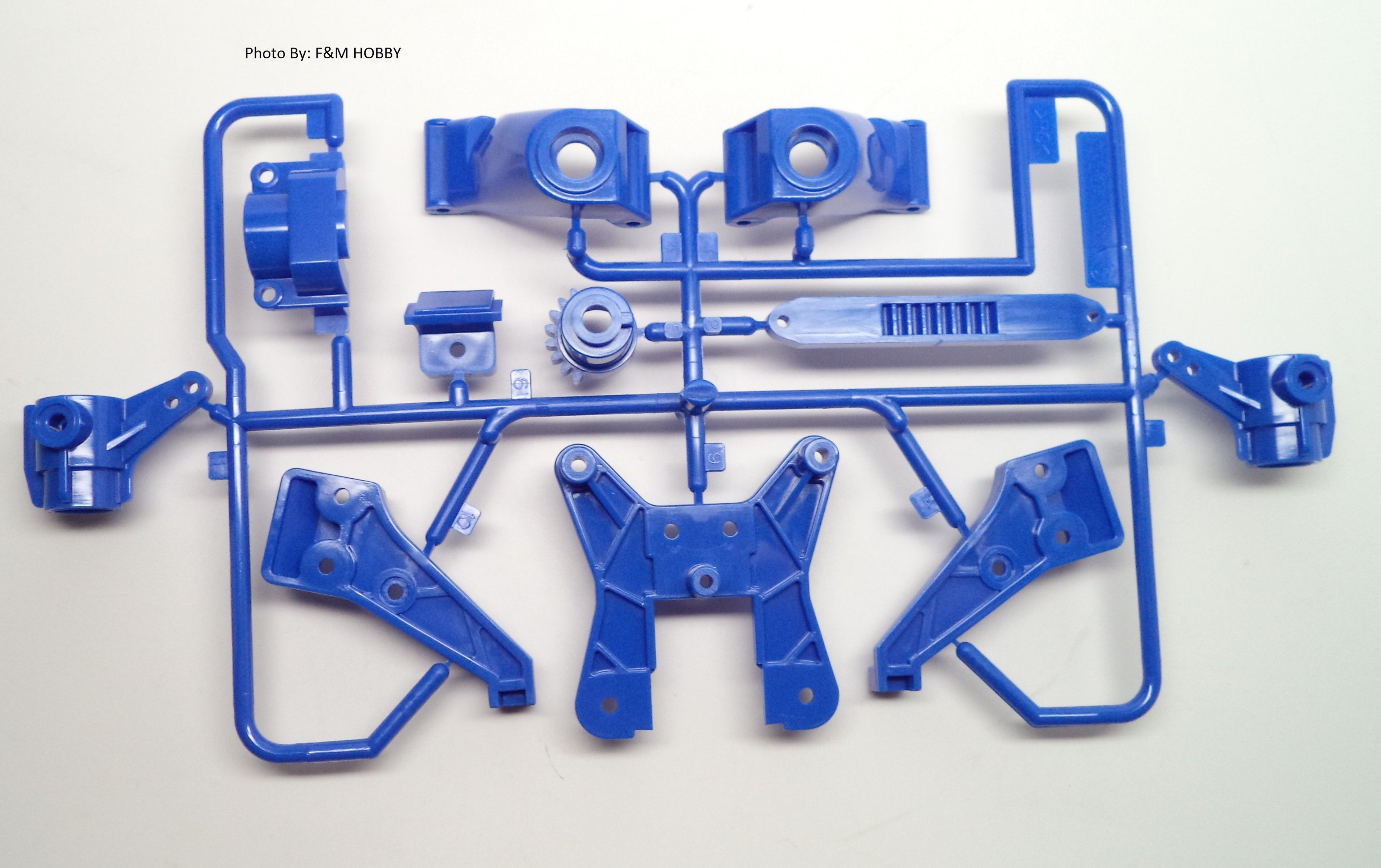 BIG WIG 2017 NEW TAMIYA RE RELEASE KIT PART - REAR HUBS / C PART TREE 0005257